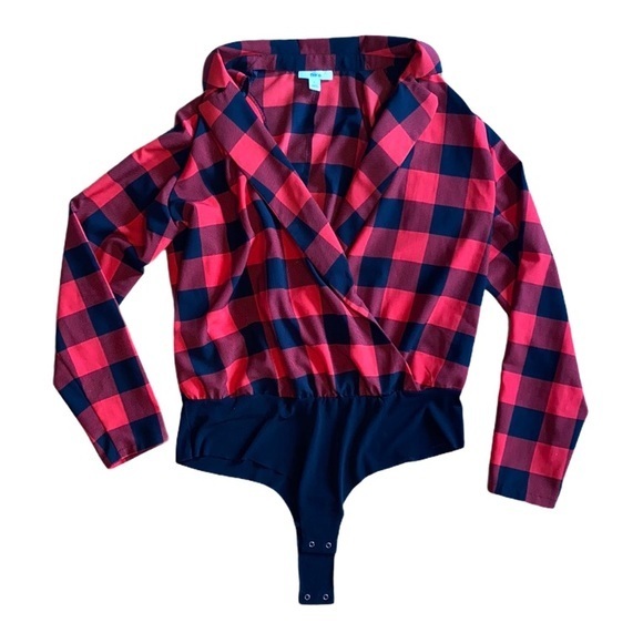 Bar III Tops - Bar III plaid long sleeve bodysuit large red/black